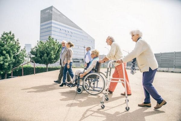 people with different types of spinal cord injuries working on recovery
