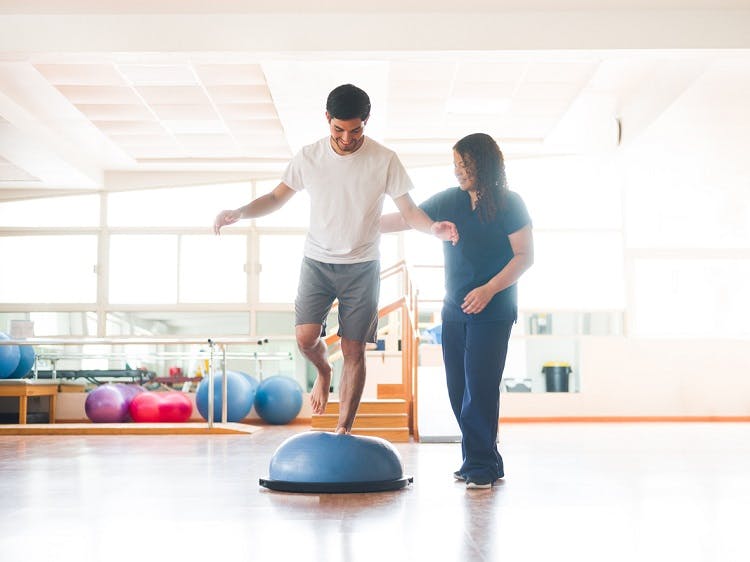 patient in a vestibular therapy for concussions session